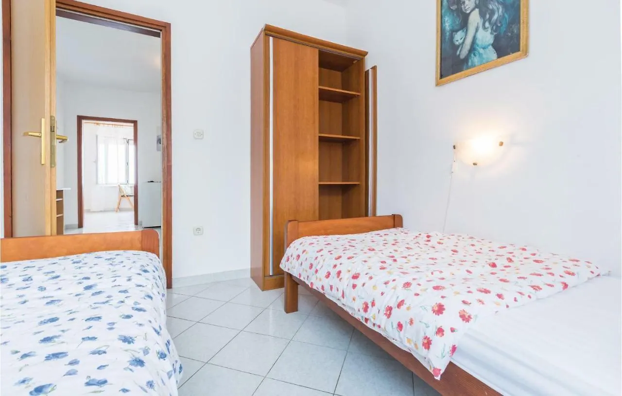 Apartment Umag Vila Rita 0*,